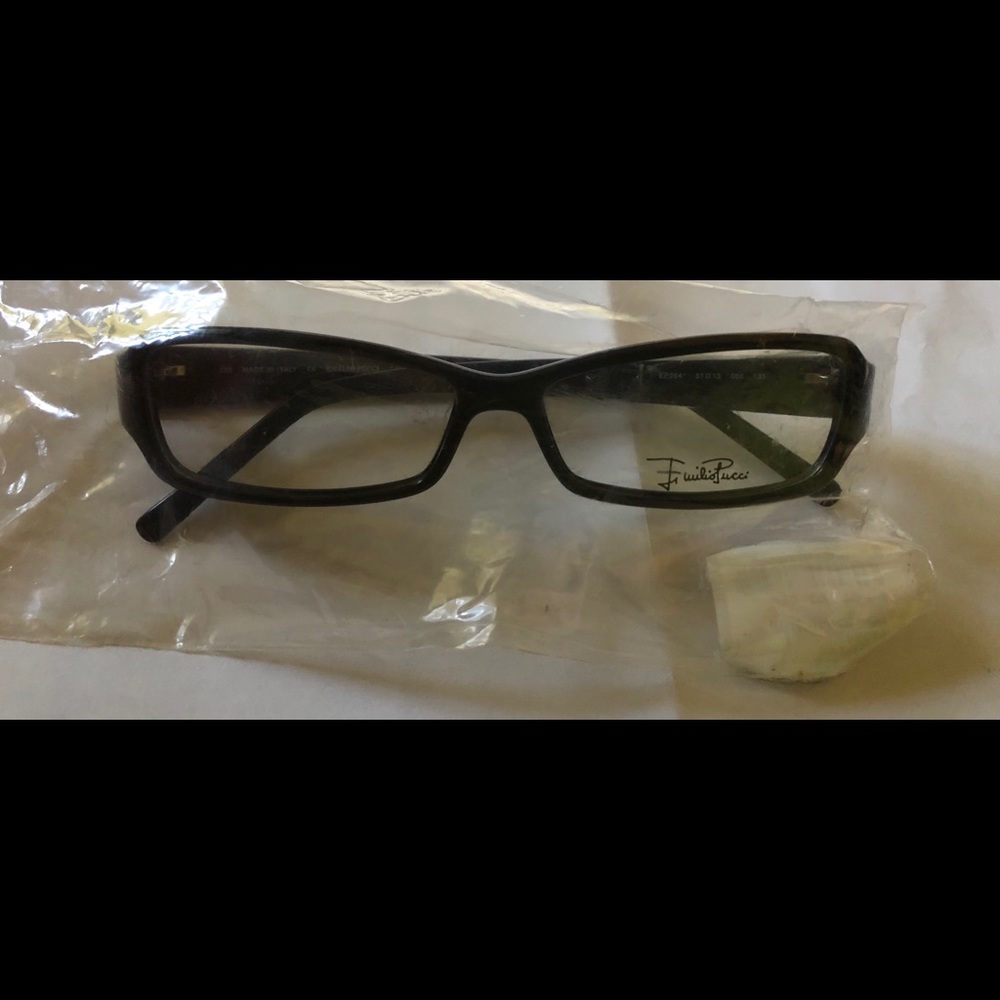 Emilio Pucci Black and White Geometric Frames.